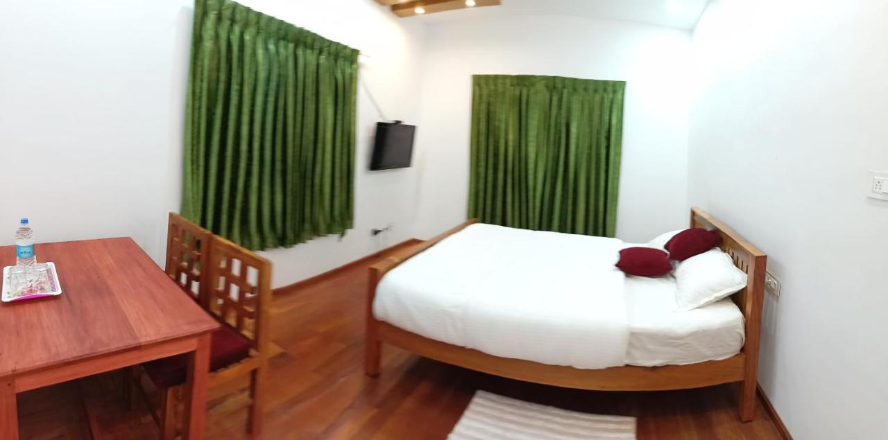 Moon Homestay Santhanpara Eksteriør bilde